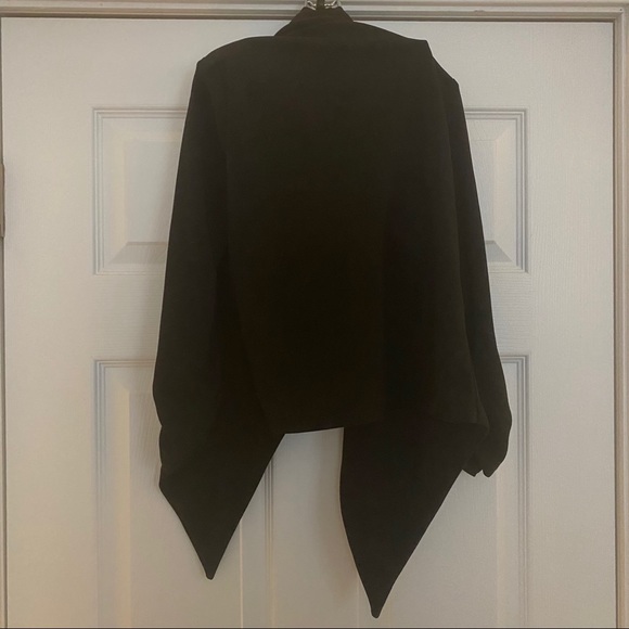 Black Blazer/Jacket/Sweater - Picture 2 of 4